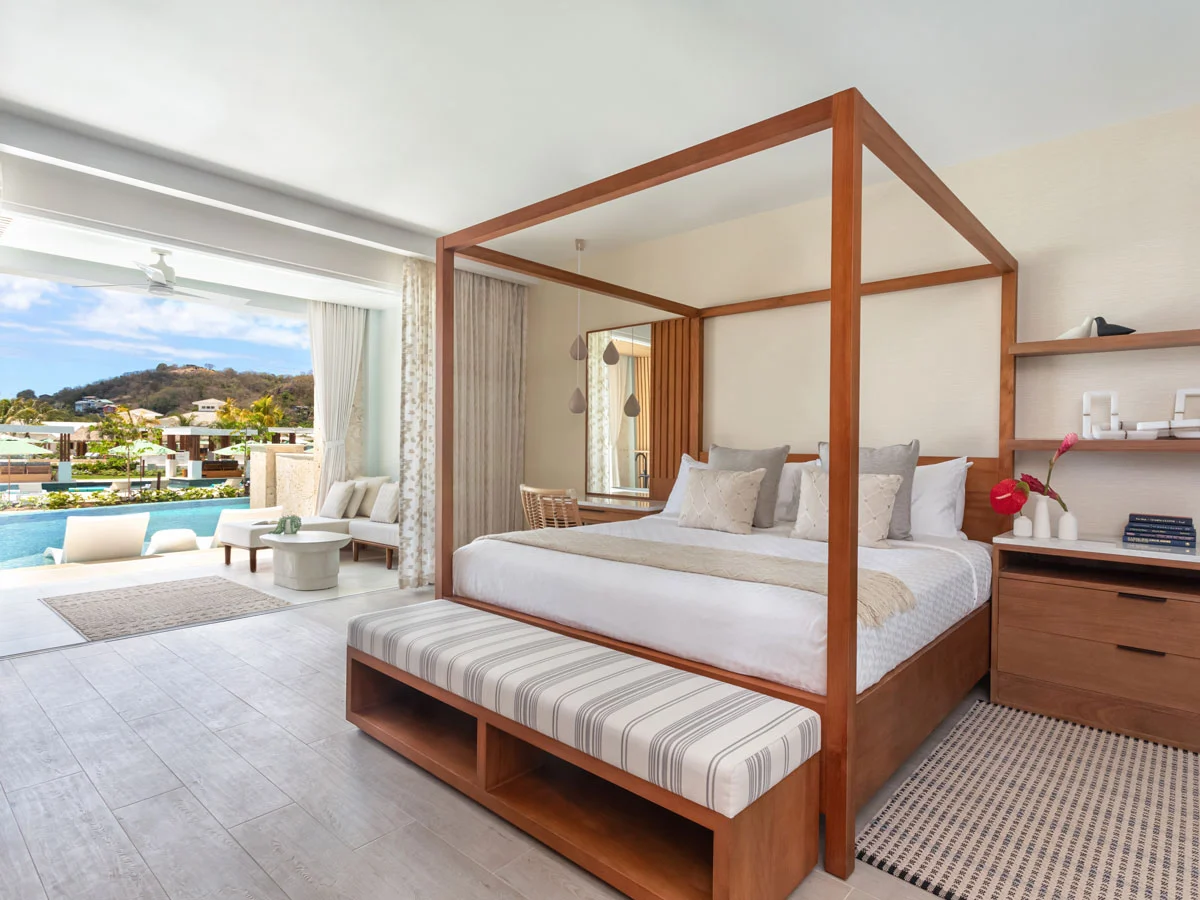 Sandals Saint Vincent Swim up Suite 3I6A7216 c Sandals Resorts 1