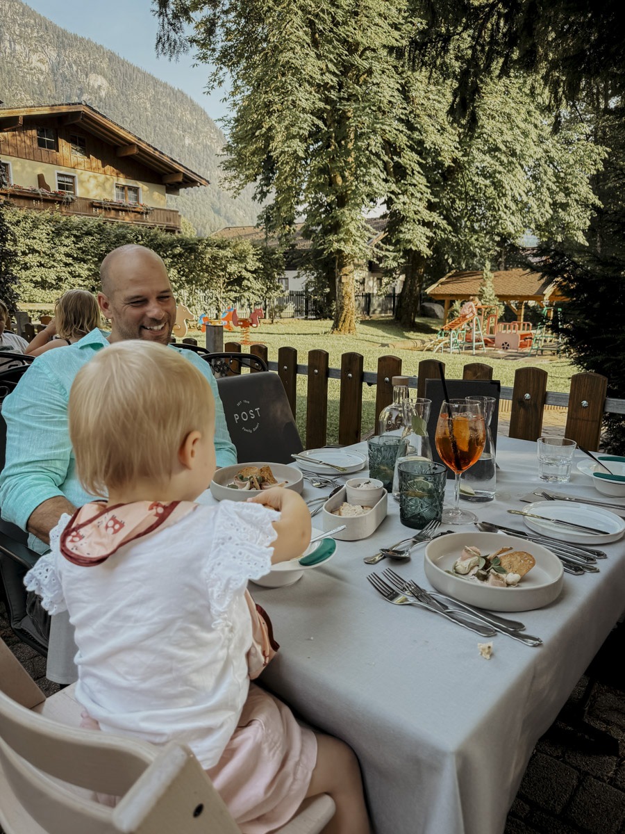 COCOtravel PostFamilyResort Abendessen 9