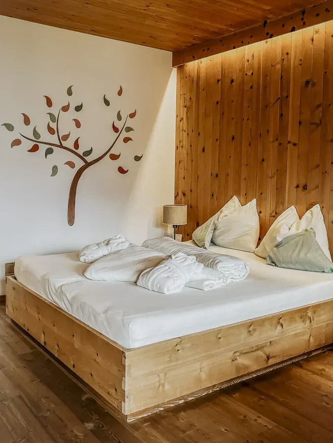 COCOtravel TheinersGarten Suedtirol Zimmer e1730130968610 COCOtravel TheinersGarten Suedtirol Zimmer e1730130968610