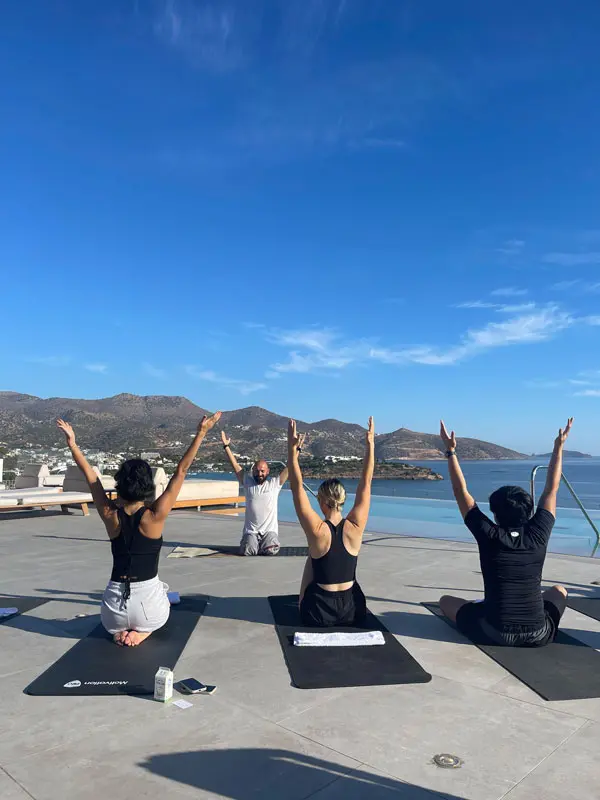 COCOtravel Kreta Intercontinental Yoga3 COCOtravel Kreta Intercontinental Yoga3