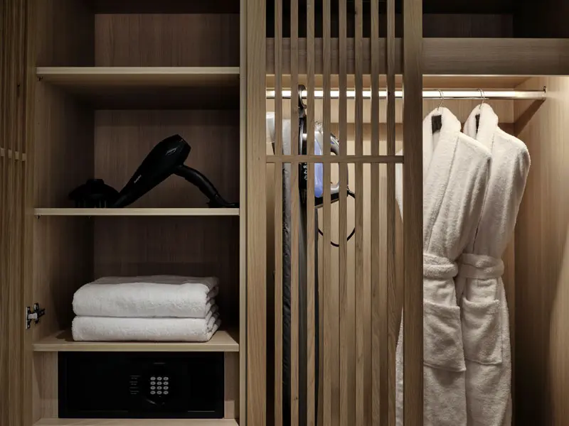 Intercontinental Crete Griechenland Schlafzimmer Kleiderschrank Intercontinental Crete Griechenland Schlafzimmer Kleiderschrank