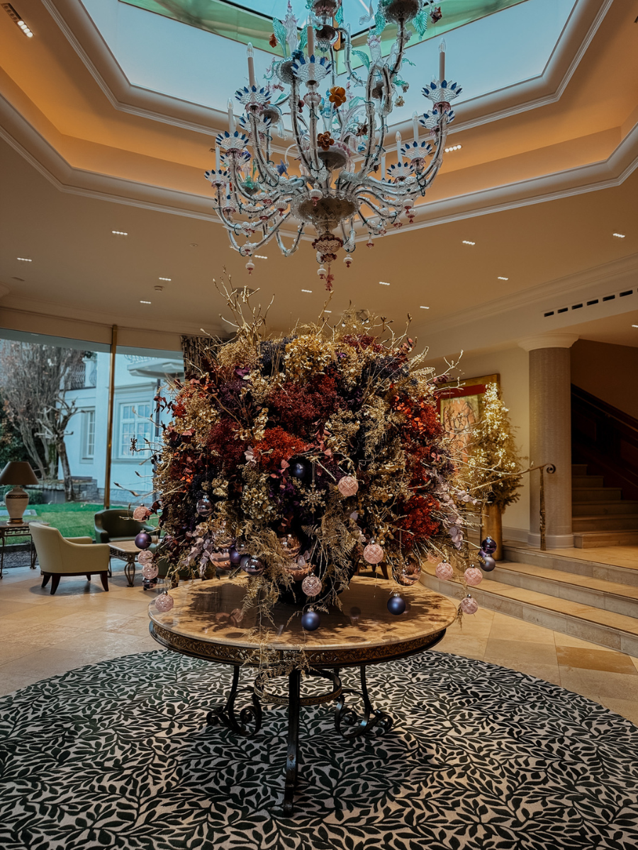 COCOtravel SchlossSeefels Lobby COCOtravel SchlossSeefels Lobby
