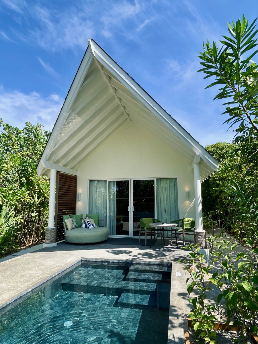 COCOtravel Malediven RaayabyatmosphereVillamitPool