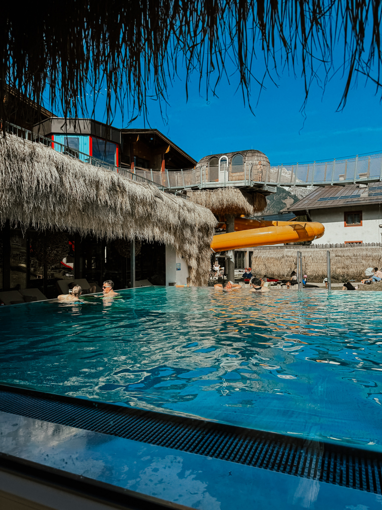 COCOtravel Eder Frida Pool 15 COCOtravel Eder Frida Pool 15