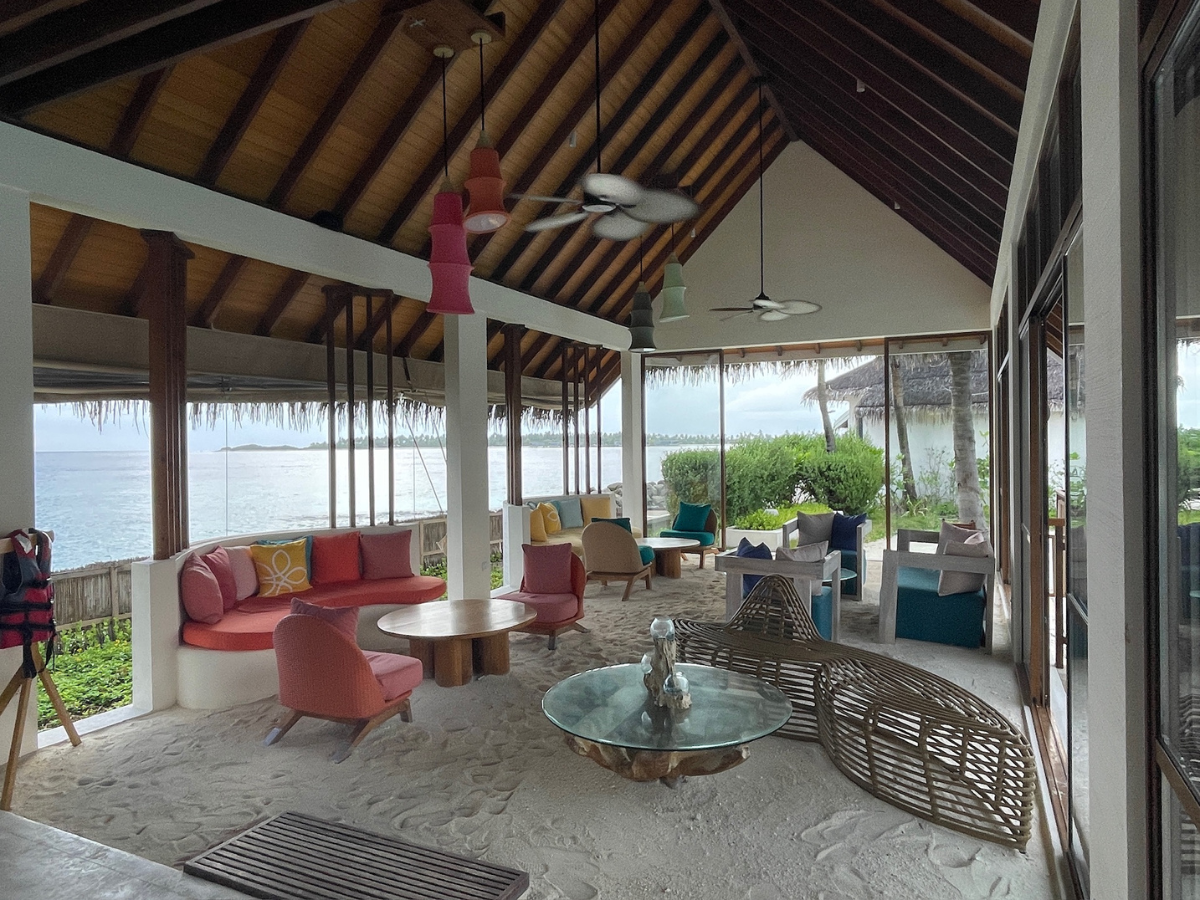 COCOtravel Malediven ObluNature Empfangslounge COCOtravel Malediven ObluNature Empfangslounge