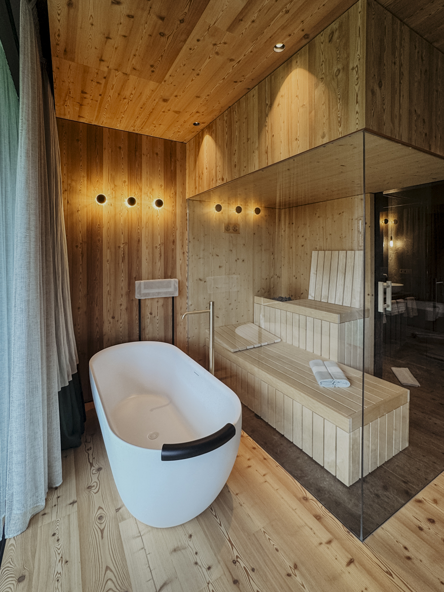 COCOtravel Suedtirol OLM Zimmer Badezimmer COCOtravel Suedtirol OLM Zimmer Badezimmer
