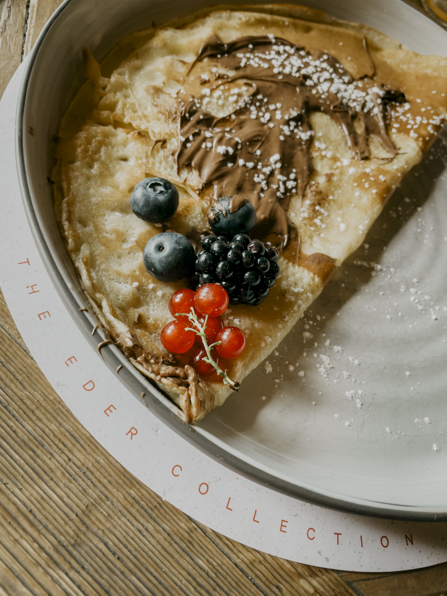 COCOtravel Oesterreich MariaAlm Sepp Fruehstueck Palatschinken COCOtravel Oesterreich MariaAlm Sepp Fruehstueck Palatschinken