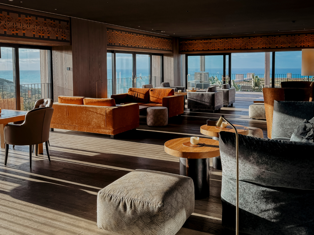 COCOTravel Adler Sizilien Bar COCOTravel Adler Sizilien Bar