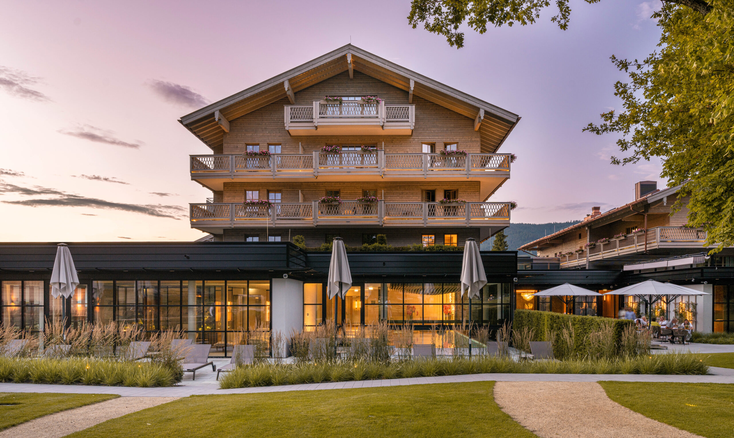 COCOTravel Egerner Parkhotel Opening jpg 1 scaled