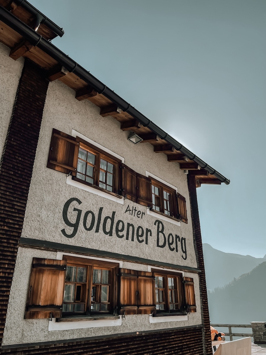 COCOtravel LechArlberg GoldenerBerg hotel13 COCOtravel LechArlberg GoldenerBerg hotel13