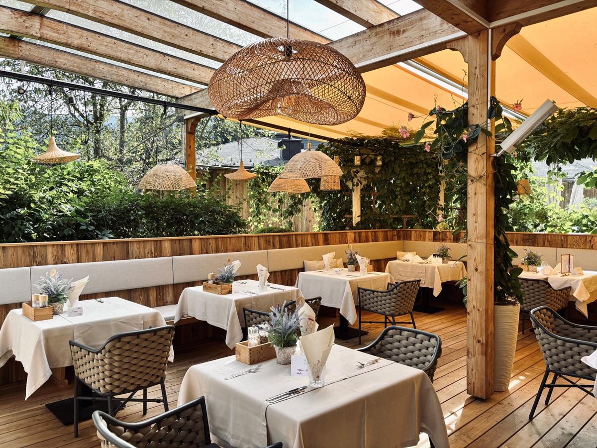COCOtravel Rosenhof Teichlodges Restaurant 1 COCOtravel Rosenhof Teichlodges Restaurant 1