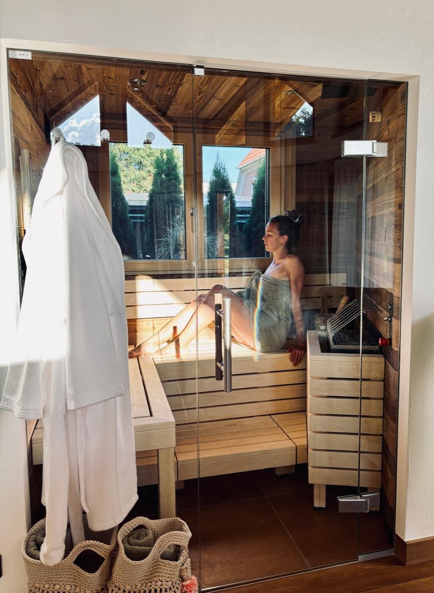 COCOtravel Rosenhof Teichlodges Zimmer Sauna 3 COCOtravel Rosenhof Teichlodges Zimmer Sauna 3