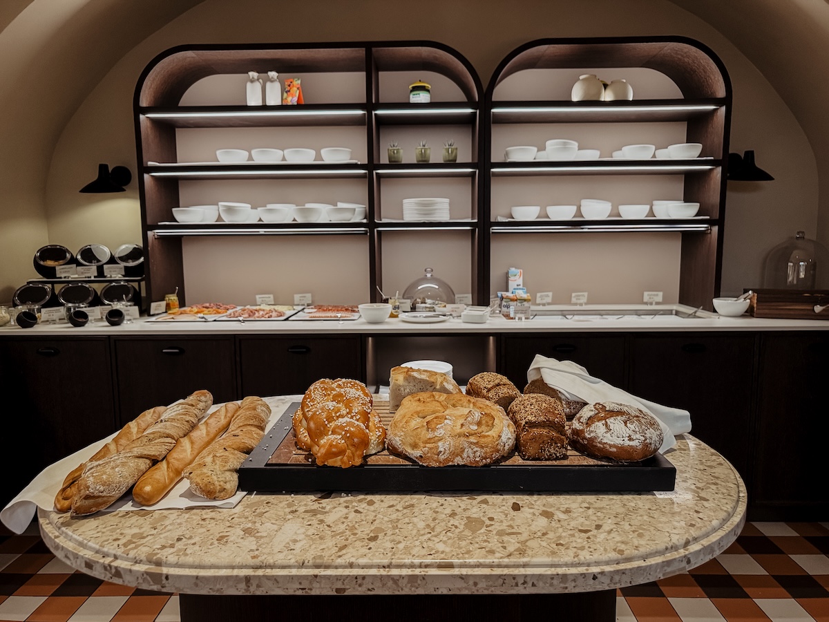 COCOtravel mailbergerhof wien buffet fruehstueck quer COCOtravel mailbergerhof wien buffet fruehstueck quer