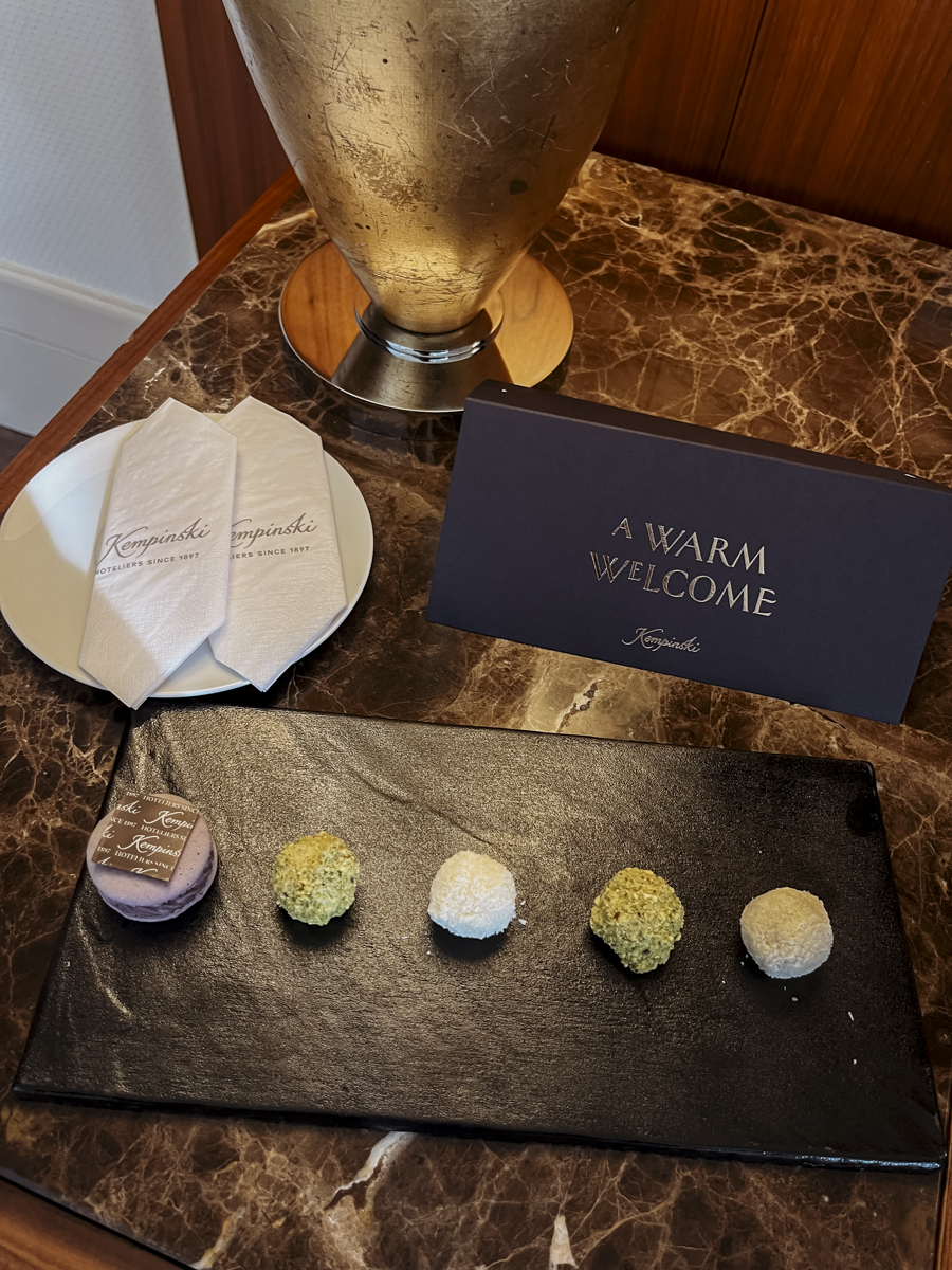 COCOtravel Slowenien Portoroz Kempinski Palace Zimmer COCOtravel Slowenien Portoroz Kempinski Palace Zimmer