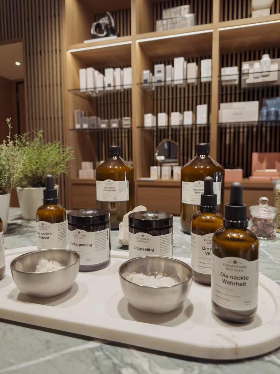 COCOtravel Oesterreich Fuschl Rosewood SchlossFuschl Spa Rezeption COCOtravel Oesterreich Fuschl Rosewood SchlossFuschl Spa Rezeption