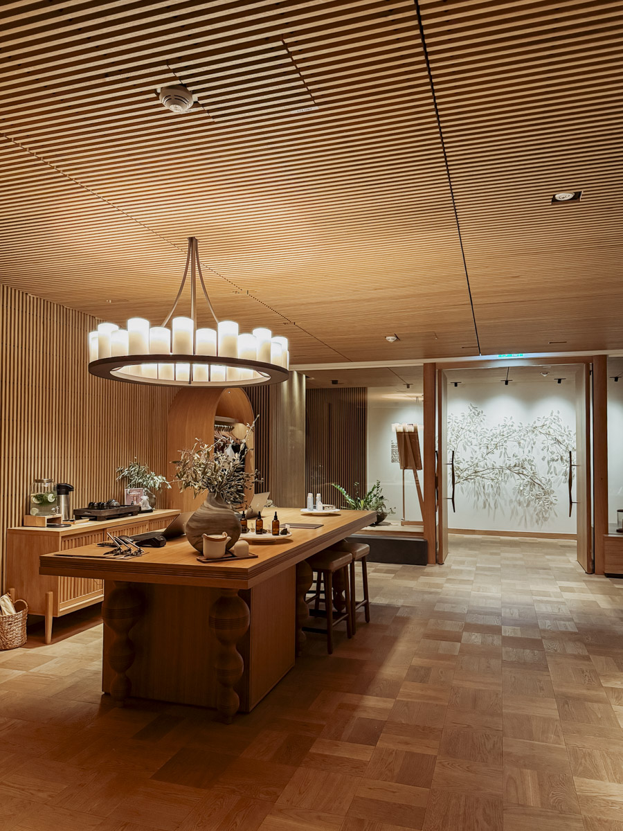 COCOtravel Oesterreich Fuschl Rosewood SchlossFuschl Spa Rezeption 2 COCOtravel Oesterreich Fuschl Rosewood SchlossFuschl Spa Rezeption 2