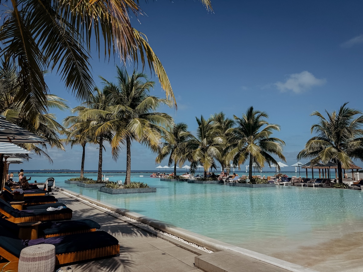 quer COCOtravel villa nautica maldives allgemein mainpool quer COCOtravel villa nautica maldives allgemein mainpool