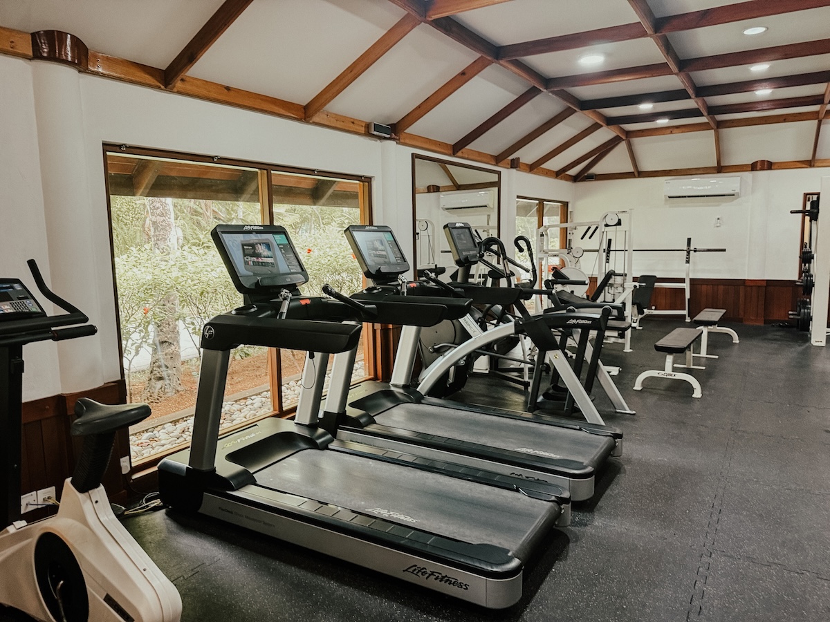 quer COCOtravel villa nautica maldives sport laufbaender quer COCOtravel villa nautica maldives sport laufbaender