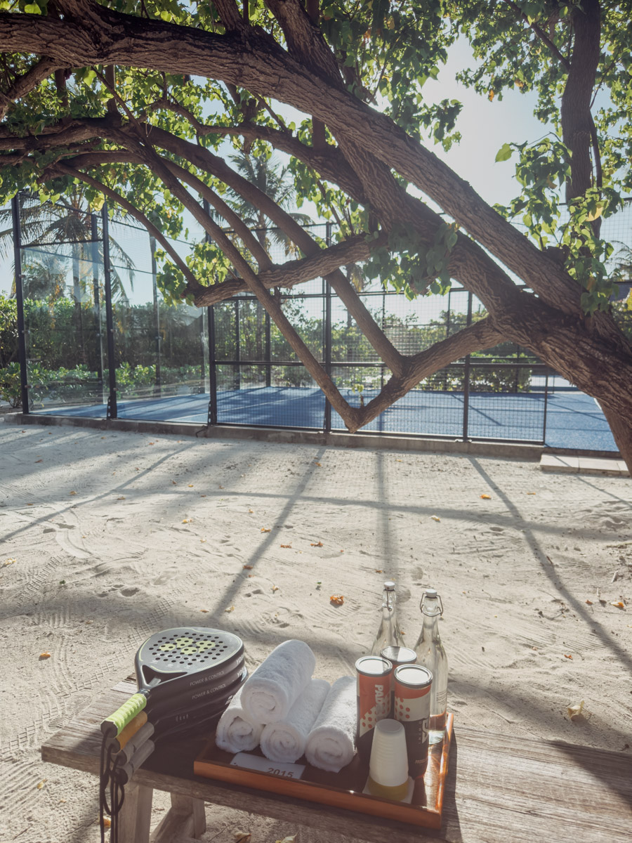 COCOtravel KudaVillingili Malediven PaddleTennis COCOtravel KudaVillingili Malediven PaddleTennis