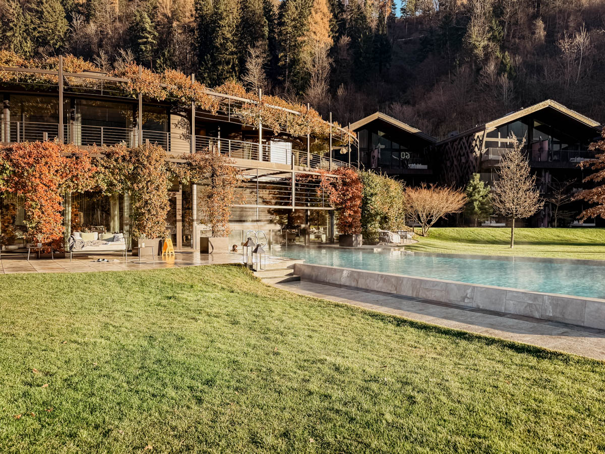 COCOtravel FarmhouseTorgglerhof Südtirol SPA Brunnenhaus Aussenansicht 4 COCOtravel FarmhouseTorgglerhof Südtirol SPA Brunnenhaus Aussenansicht 4