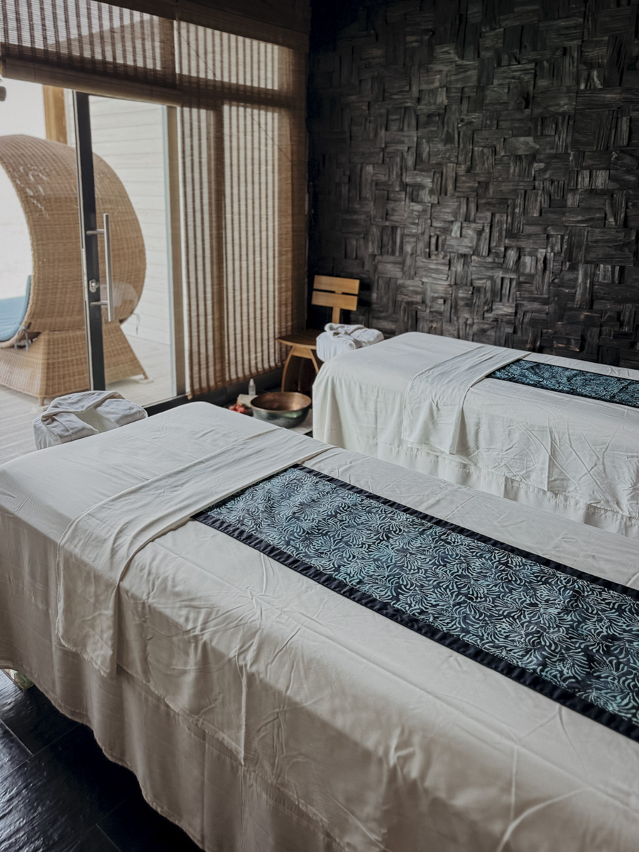 hoch spa massageraum kuredhivaru malediven COCOtravel hoch spa massageraum kuredhivaru malediven COCOtravel