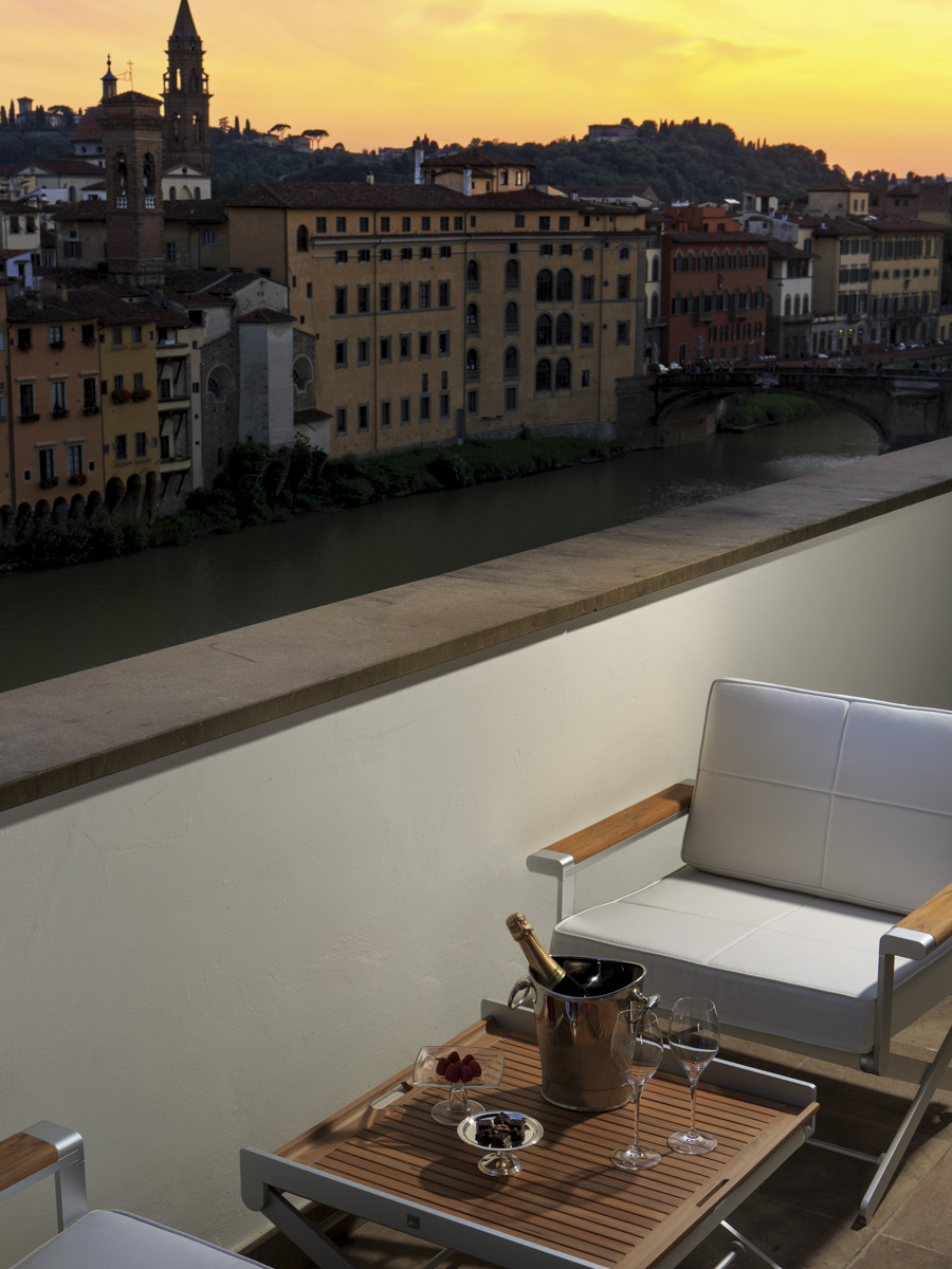POFI ponte vecchio suite 00011 POFI ponte vecchio suite 00011