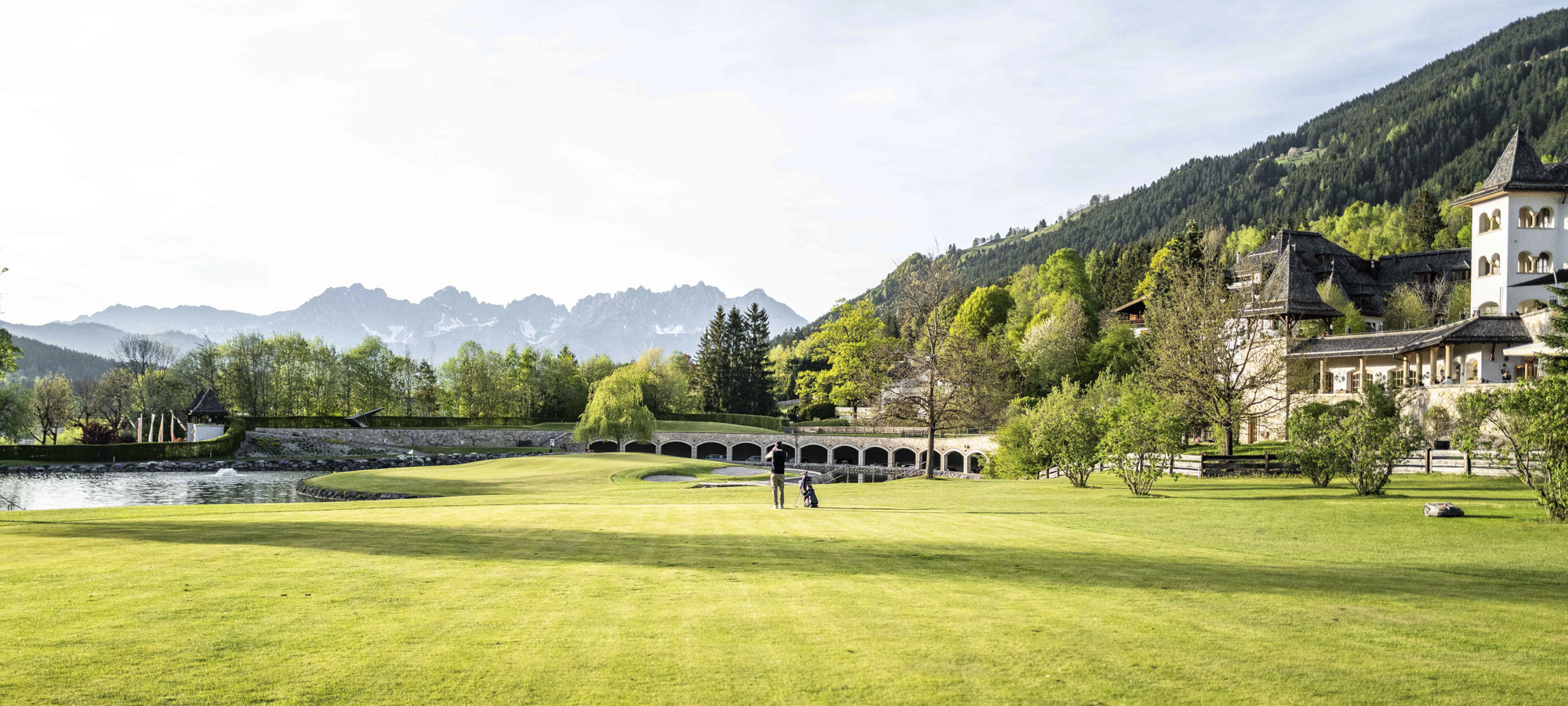 COCOTravel Kitzbuehel Schlosshotel Outdoor 3