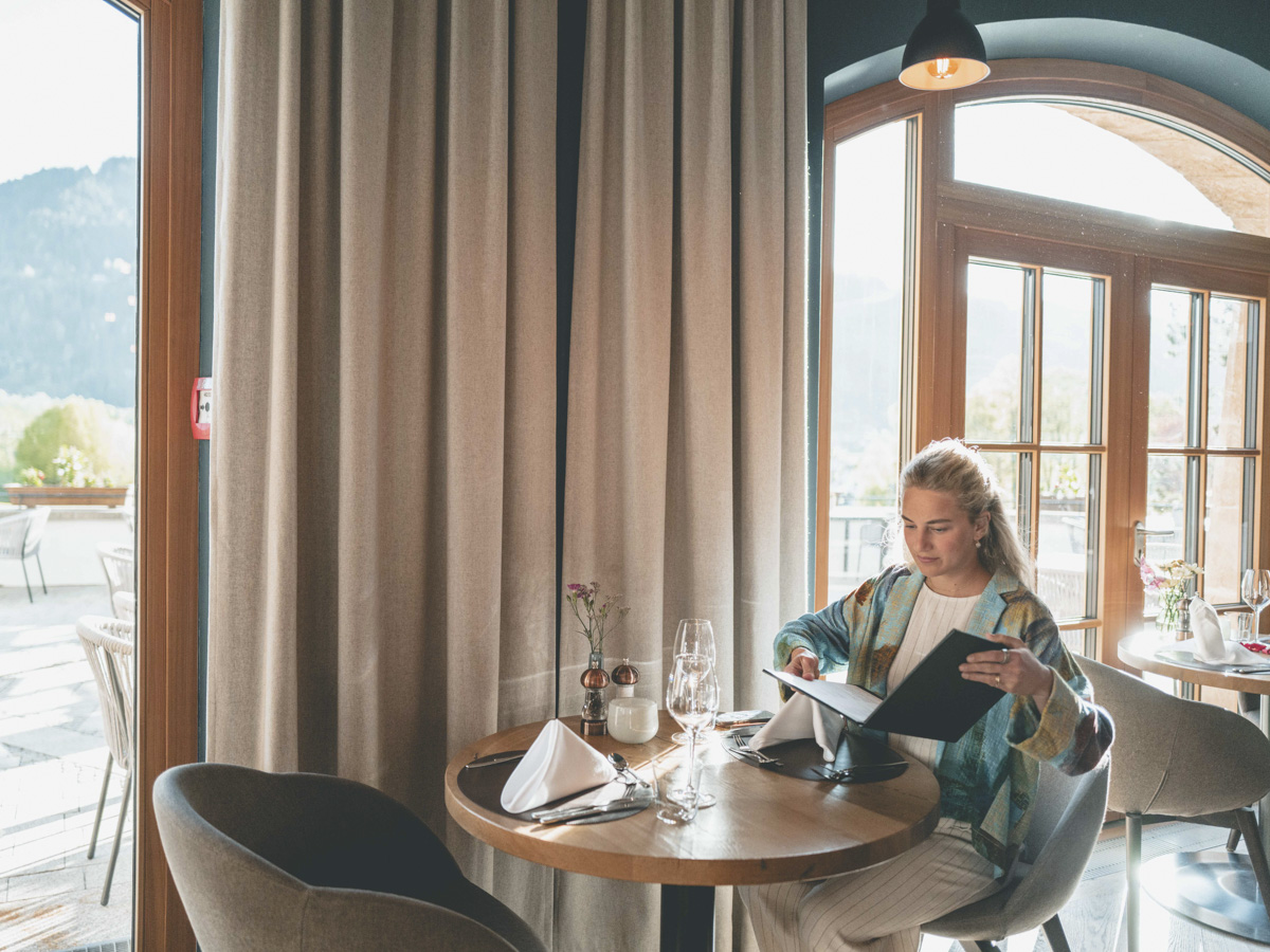 COCOTravel Kitzbuehel Schlosshotel Restaurant 2