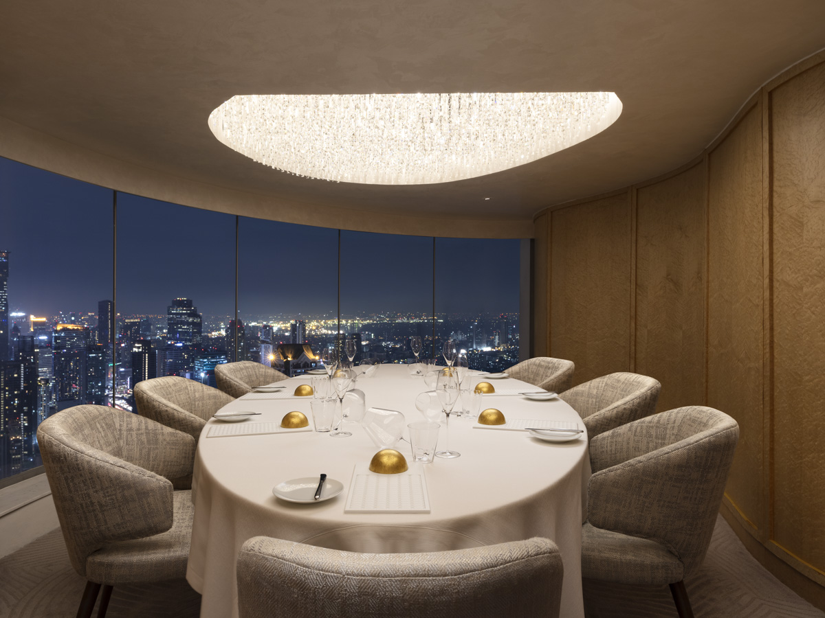 ChefsTable_by_Lebua_Bangkok