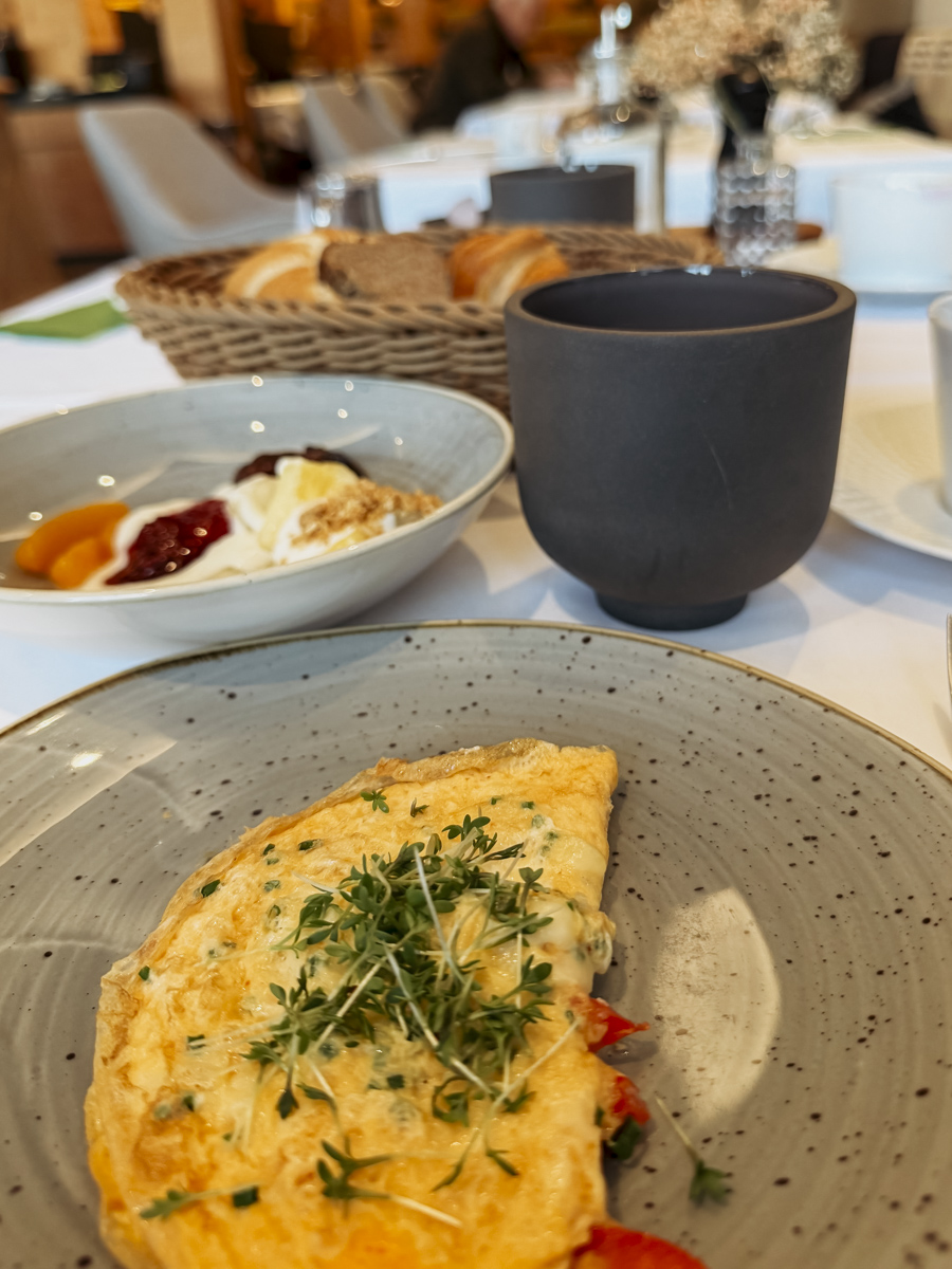 Cocotravel Deutschland Lindenwirt Restaurant Frühstück 12