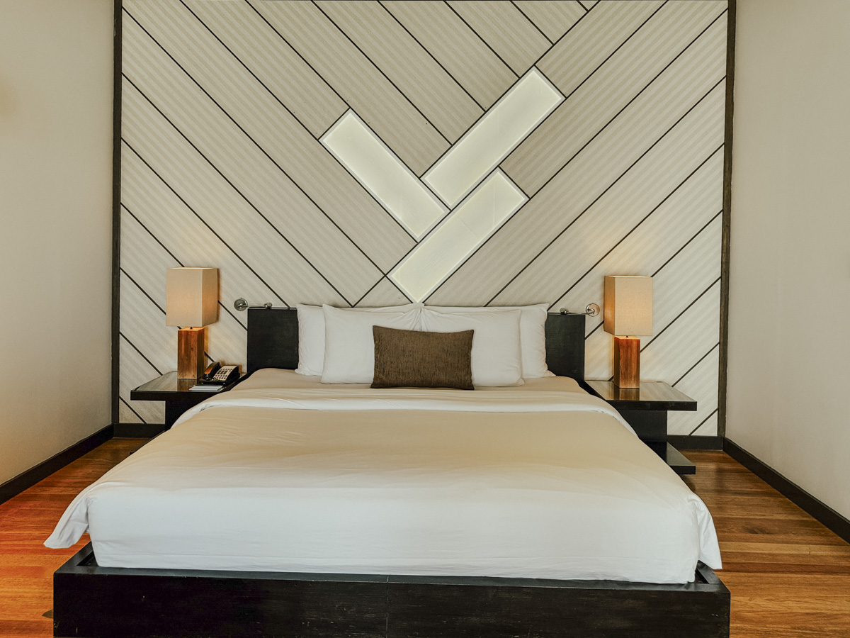 quer COCOtravel velassaru maldives overwater bett1
