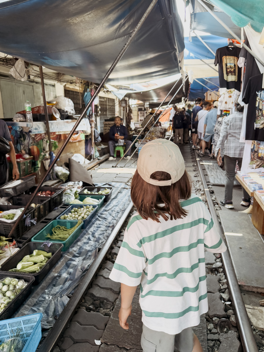 COCOtravel Thailand Maeklong Station COCOtravel Thailand Maeklong Station