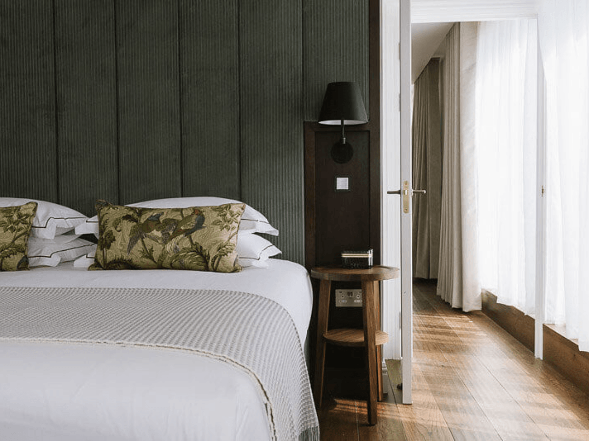 CocoTravel Edingbourgh 3