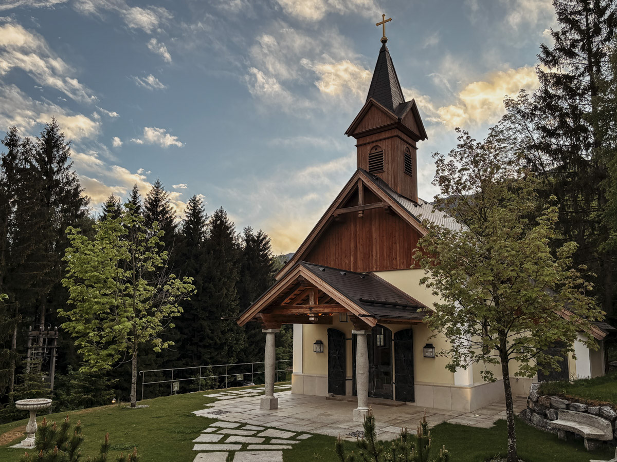 Cocotravel Oesterreich Reichenau Rax Kapelle 41 Cocotravel Oesterreich Reichenau Rax Kapelle 41