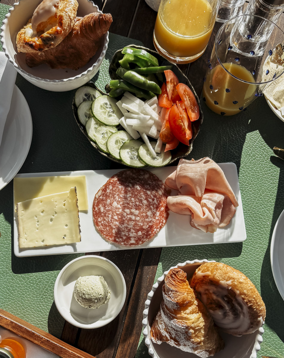 Cocotravel Oesterreich Reichenau Rax Terrasse Frühstück 16 Cocotravel Oesterreich Reichenau Rax Terrasse Frühstück 16