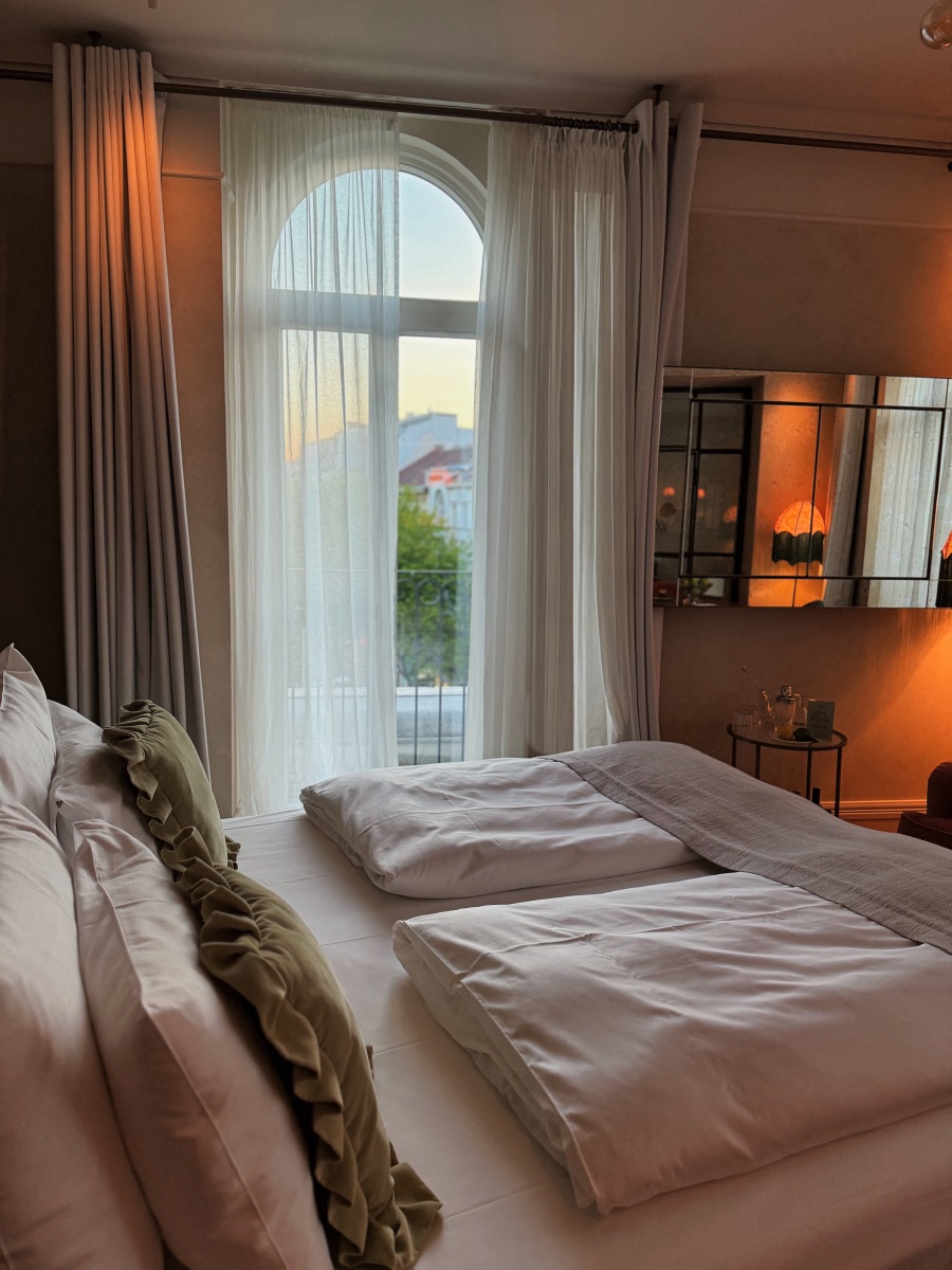 hotel motto wien cocotravel zimmer junior suite aussicht