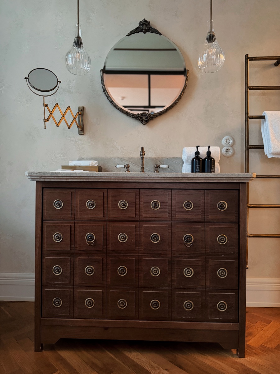 hotel motto wien cocotravel zimmer junior suite waschtisch